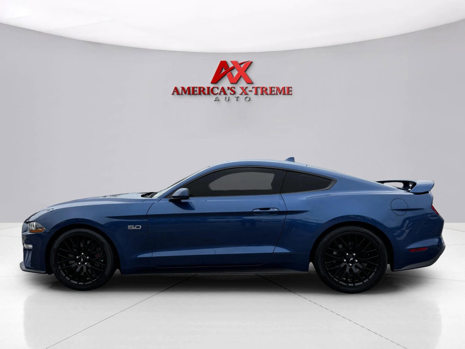 2022 Ford Mustang GT photo 2