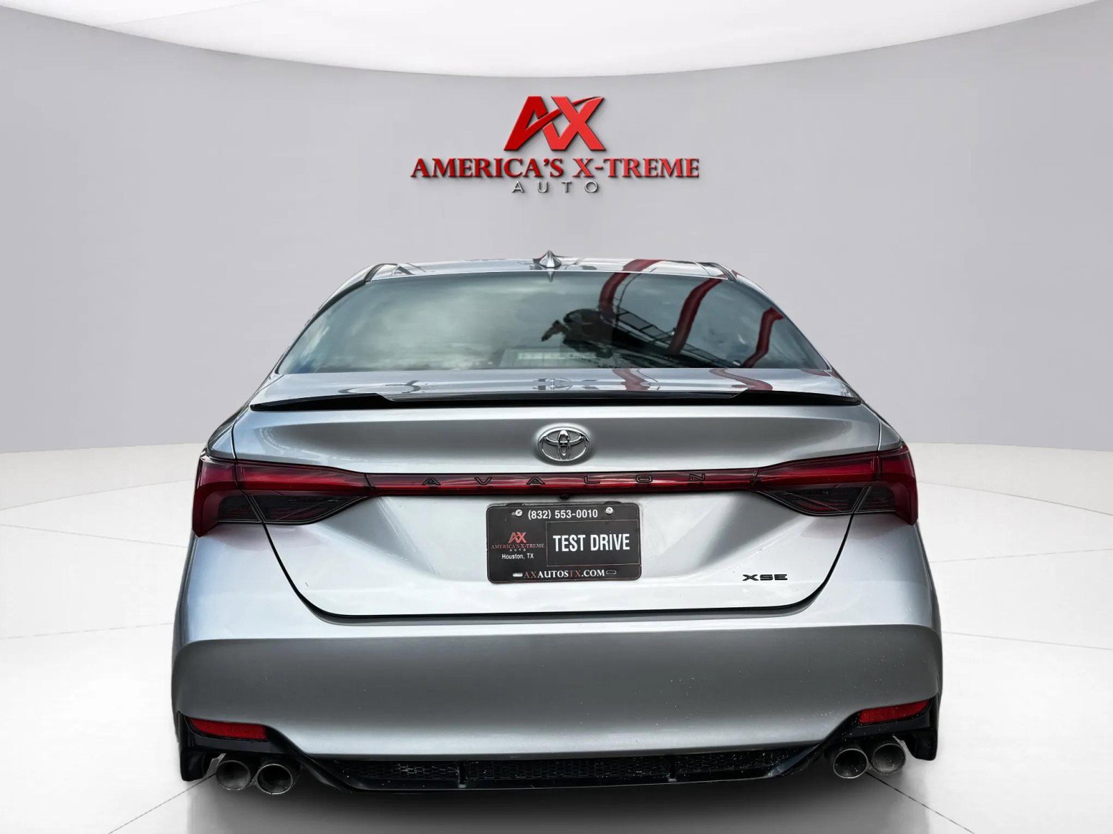 2019 Toyota Avalon XSE photo 4