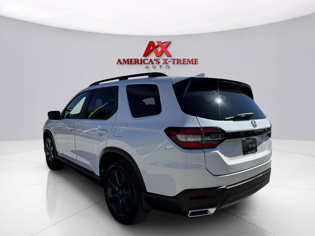 Used 2023 Honda Pilot Sport SUV