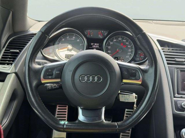 2011 Audi R8 Base - Photo 37