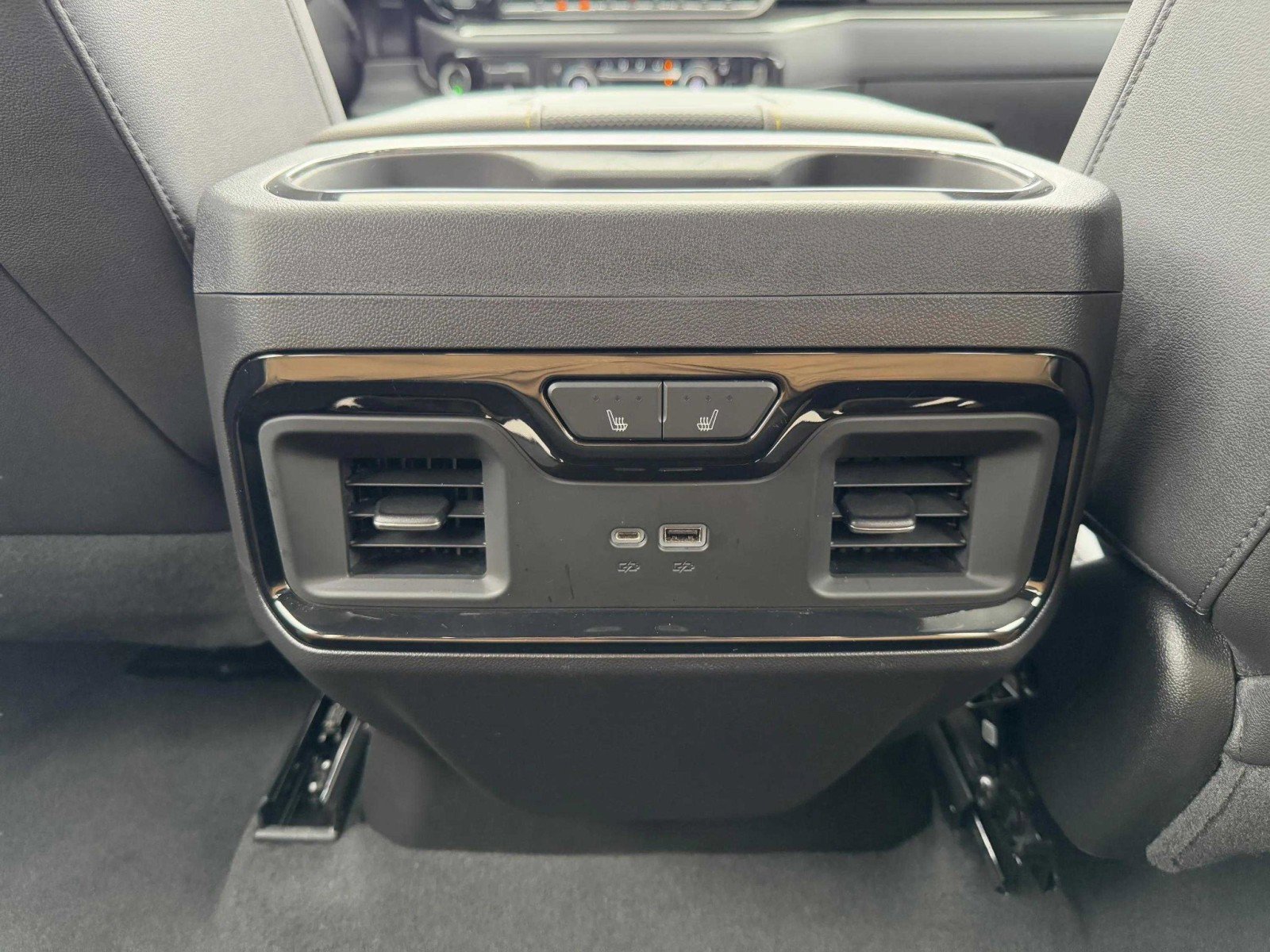 2024 Chevrolet Silverado 1500 ZR2 - Photo 42