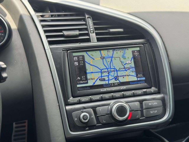 2011 Audi R8 Base - Photo 38