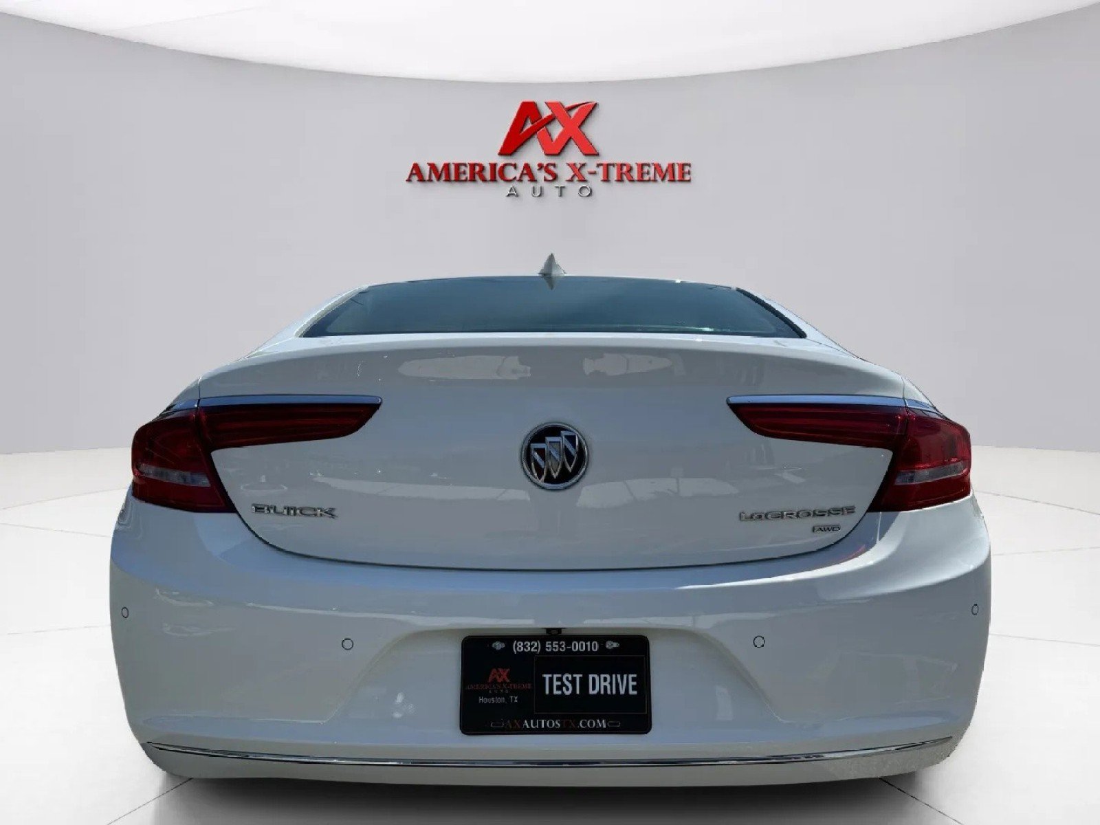 2018 Buick LaCrosse Preferred photo 4