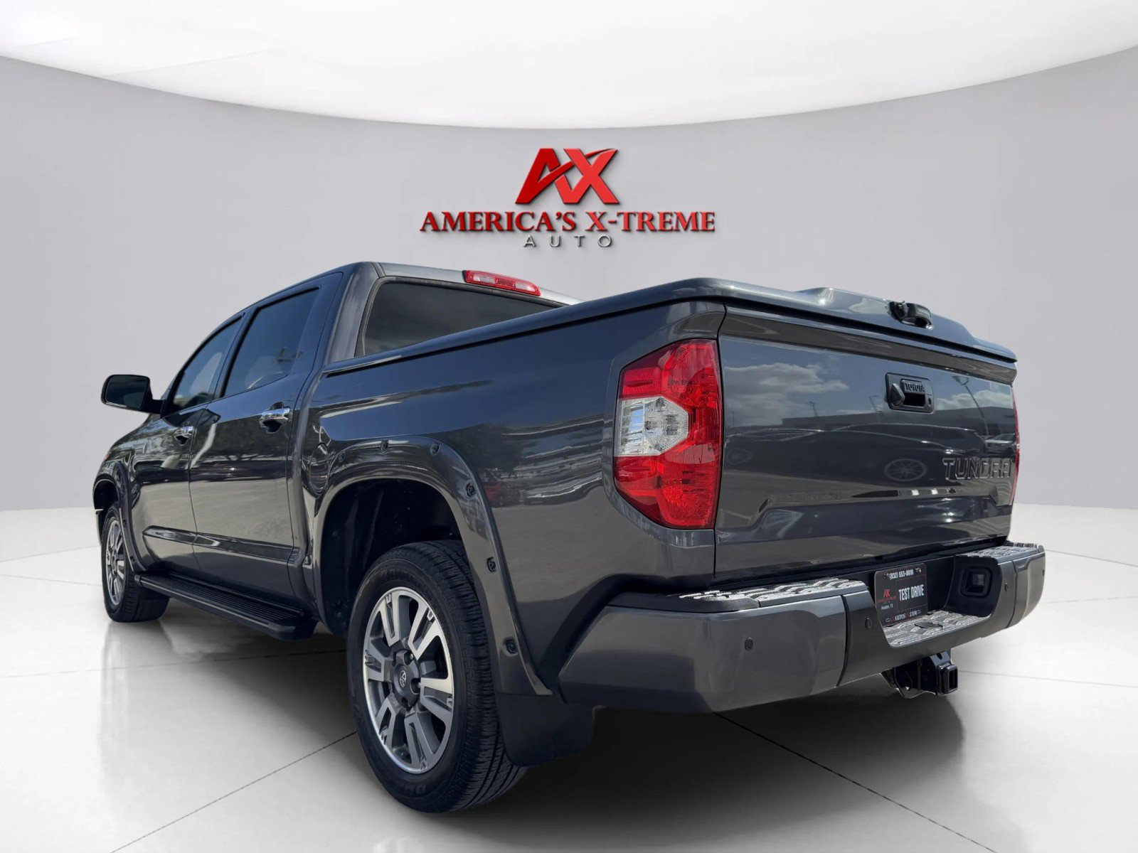 2021 Toyota Tundra Platinum Grade photo 3