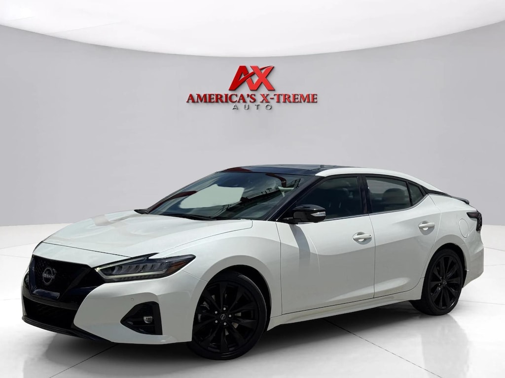 Used 2023 Nissan Maxima SR Sedan