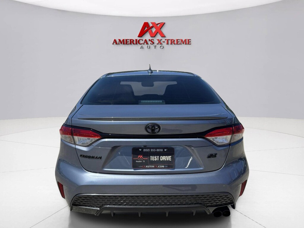 Used 2025 Toyota Corolla SE Sedan