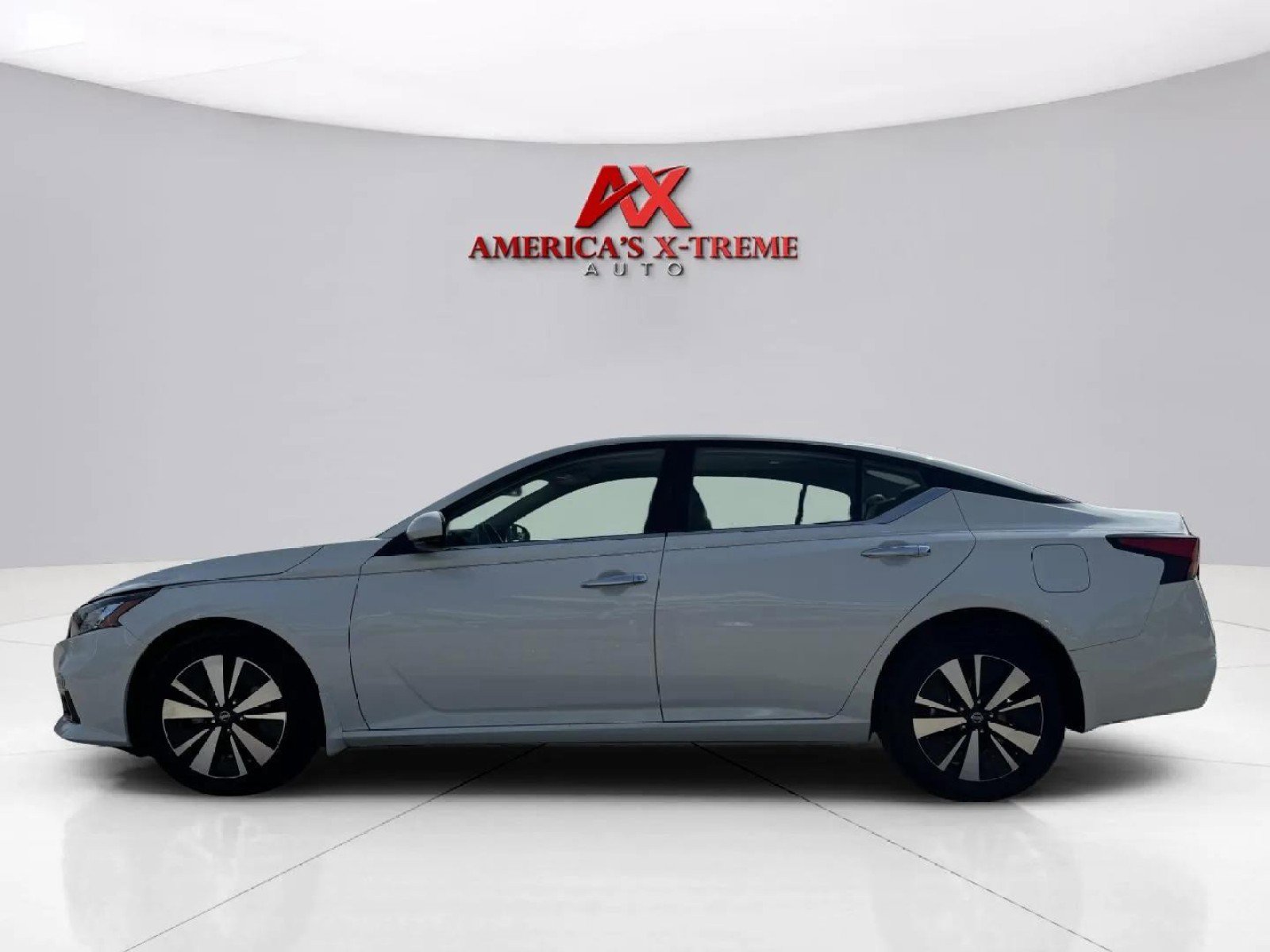 2022 Nissan Altima 2.5 SL photo 2