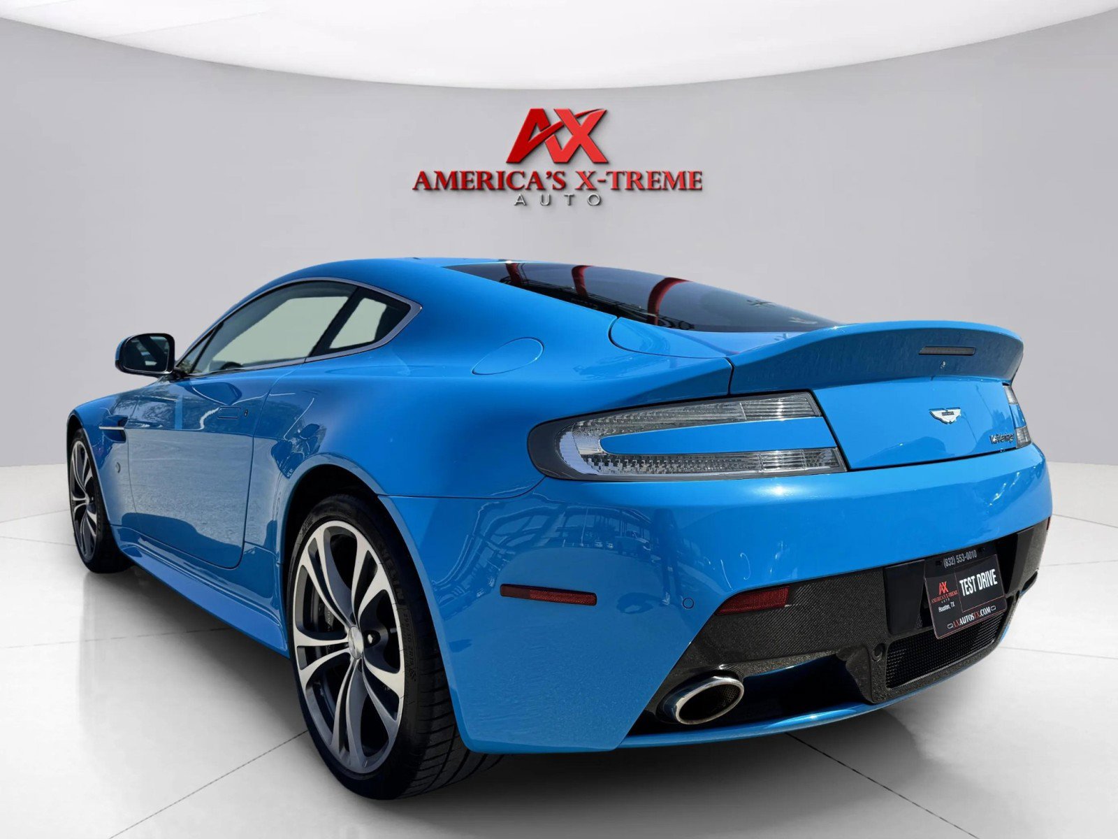 2011 Aston Martin V12 Vantage VH2 photo 3