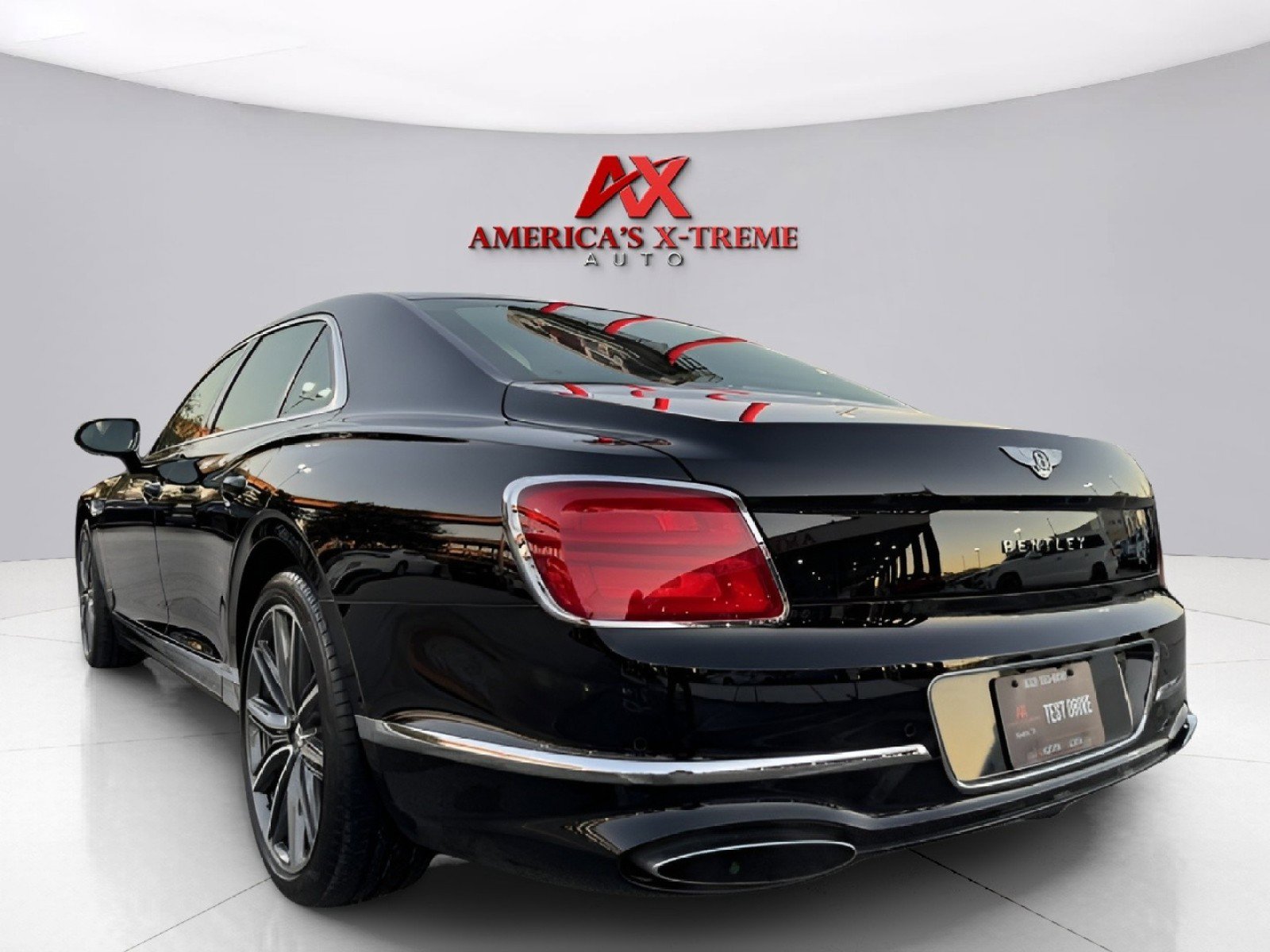 2022 Bentley Flying Spur W12 photo 3