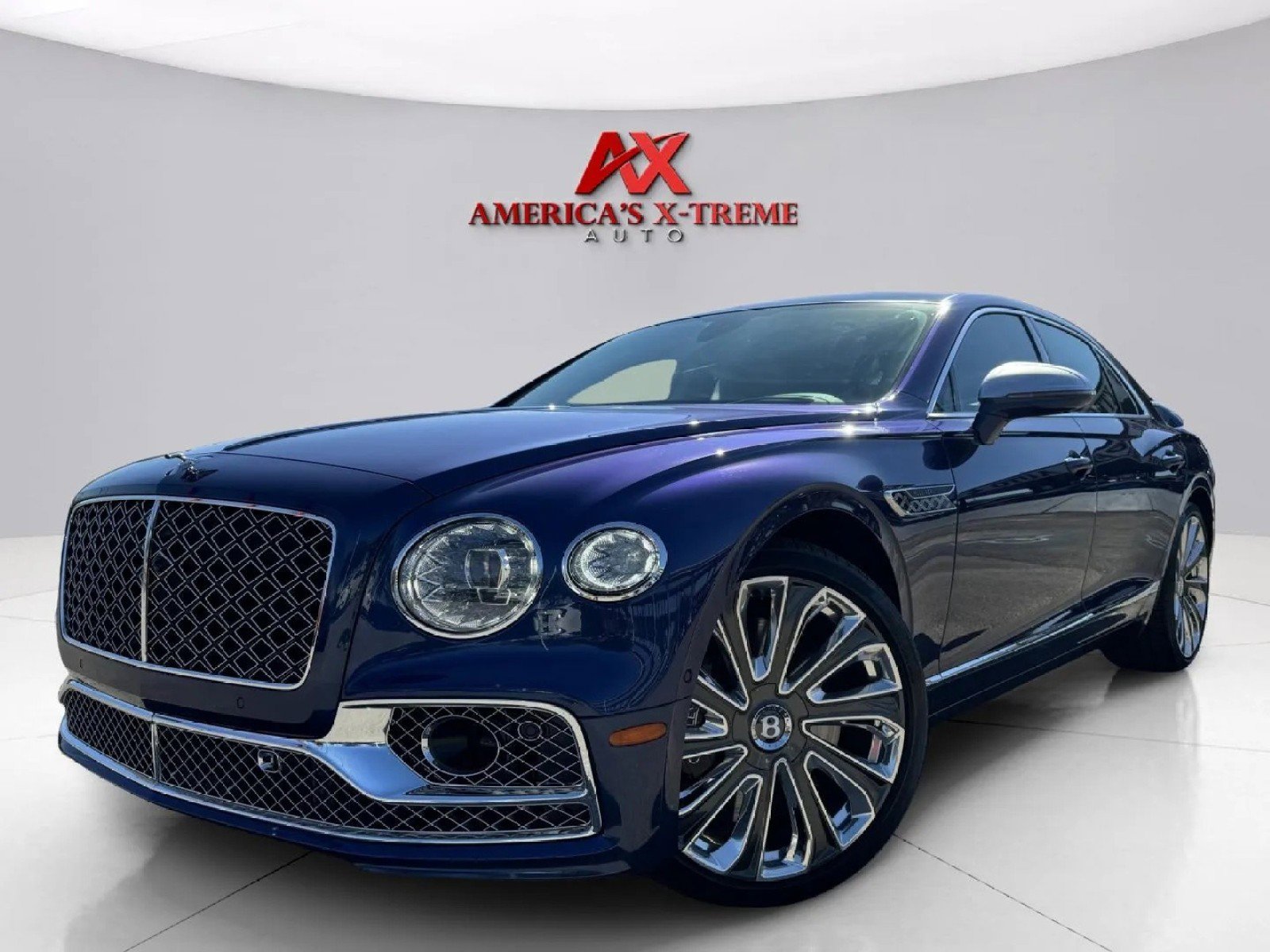 2023 Bentley Flying Spur Mulliner W12 photo 2
