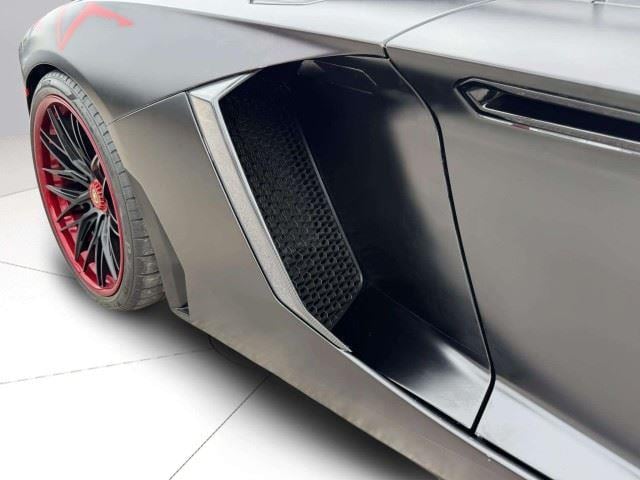 2017 Lamborghini Aventador Superveloce - Photo 31