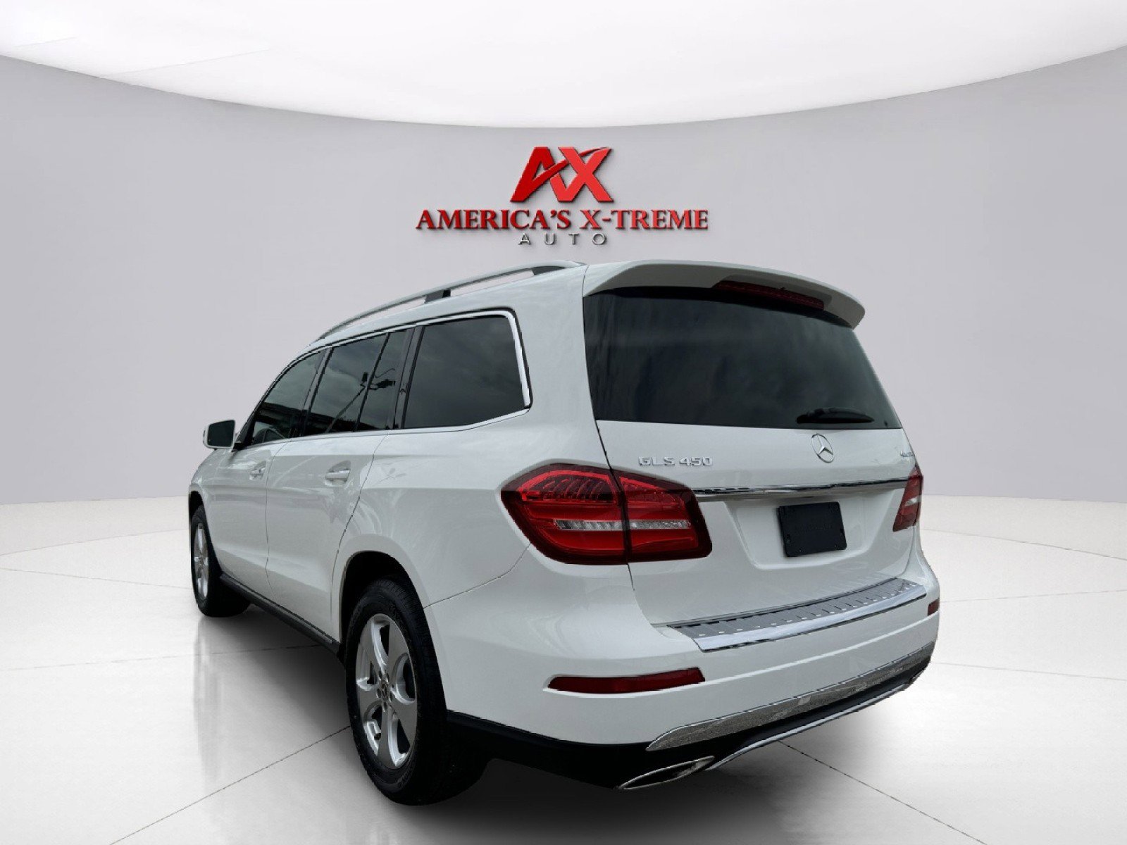 2018 Mercedes Benz GLS 450 photo 3