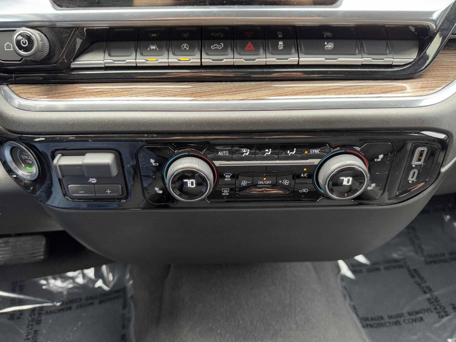 2023 Chevrolet Silverado 1500 RST - Photo 35
