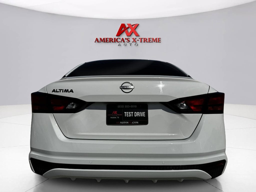 Used 2024 Nissan Altima 2.5 S Sedan