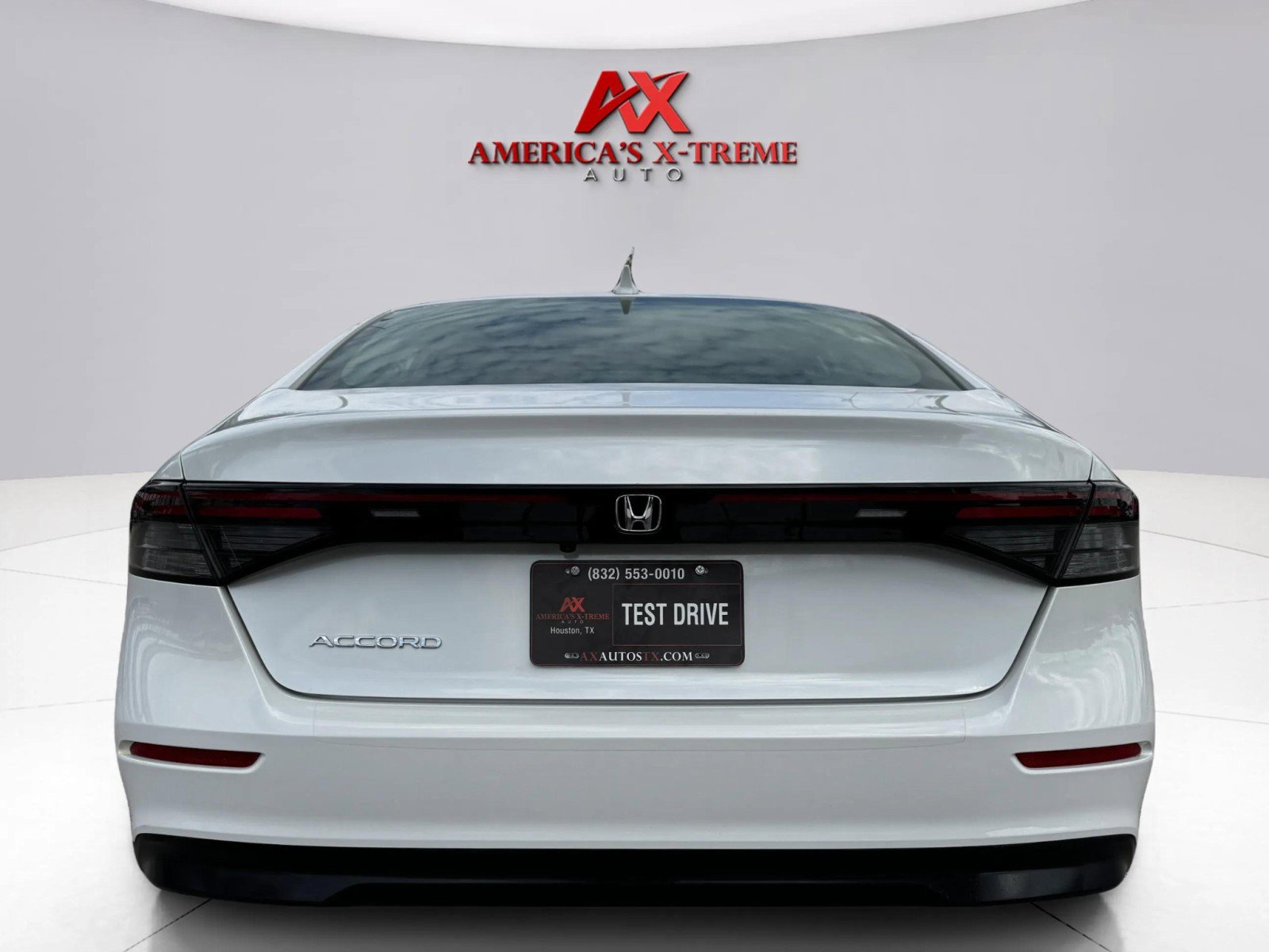 2024 Honda Accord LX photo 4