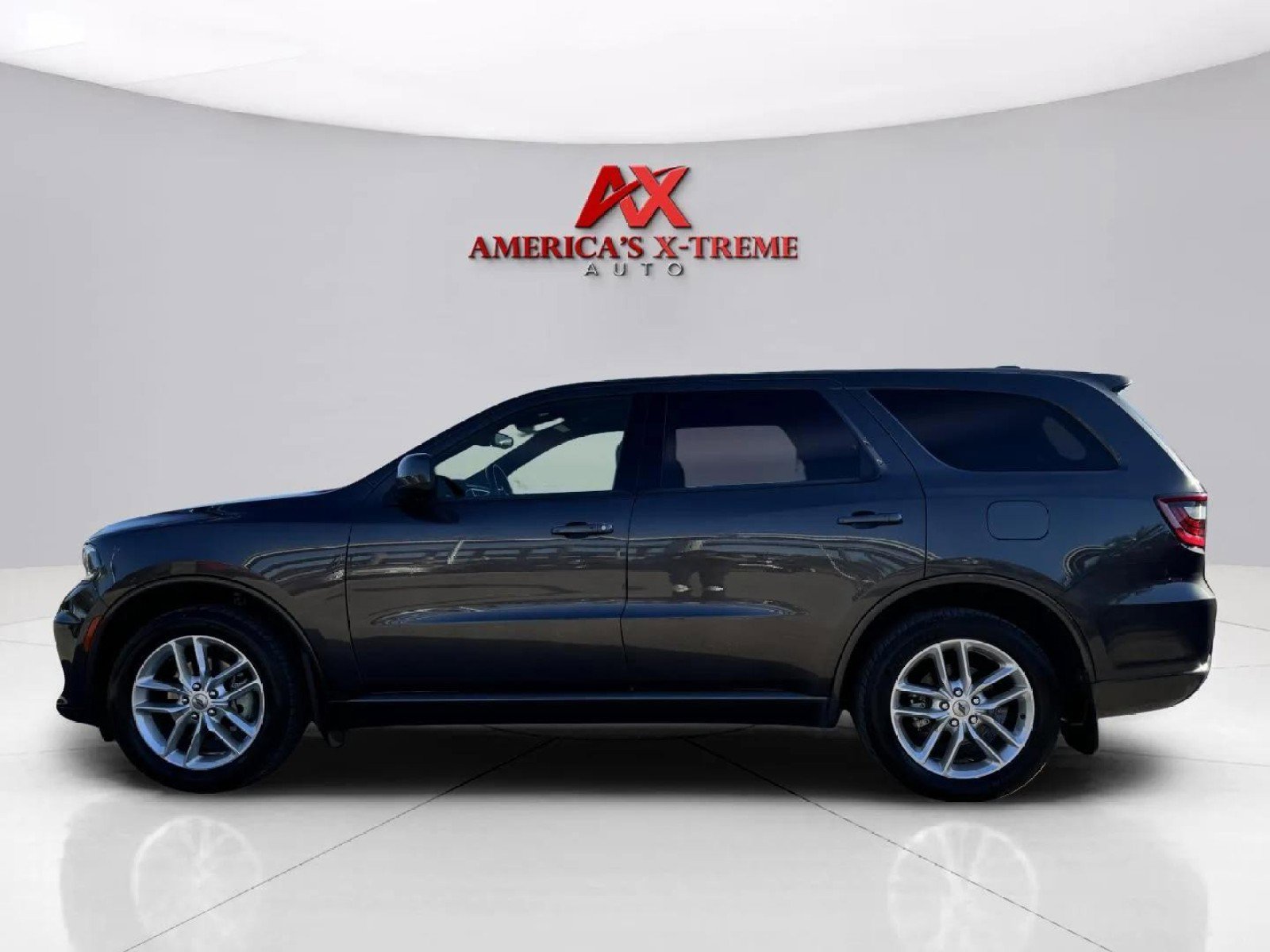2021 Dodge Durango GT photo 2