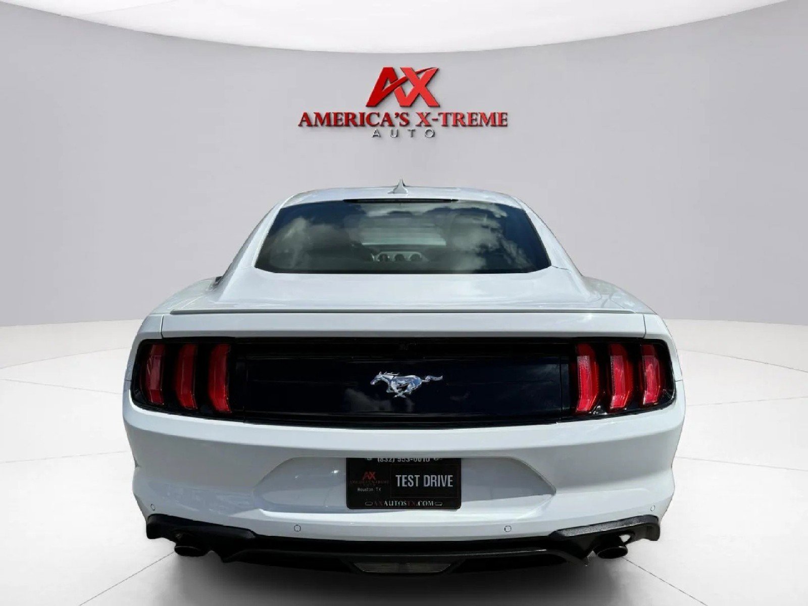 2023 Ford Mustang EcoBoost Premium photo 4