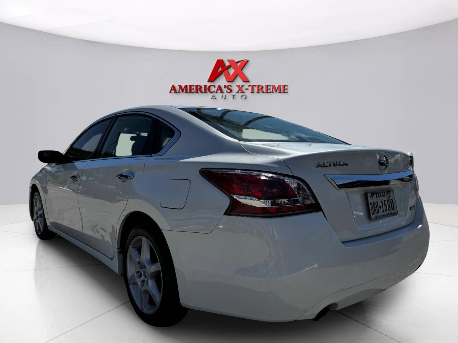 2013 Nissan Altima 2.5 S photo 3