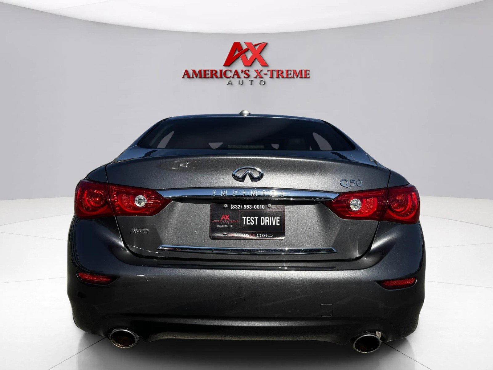 2014 Infiniti Q50 Premium photo 4