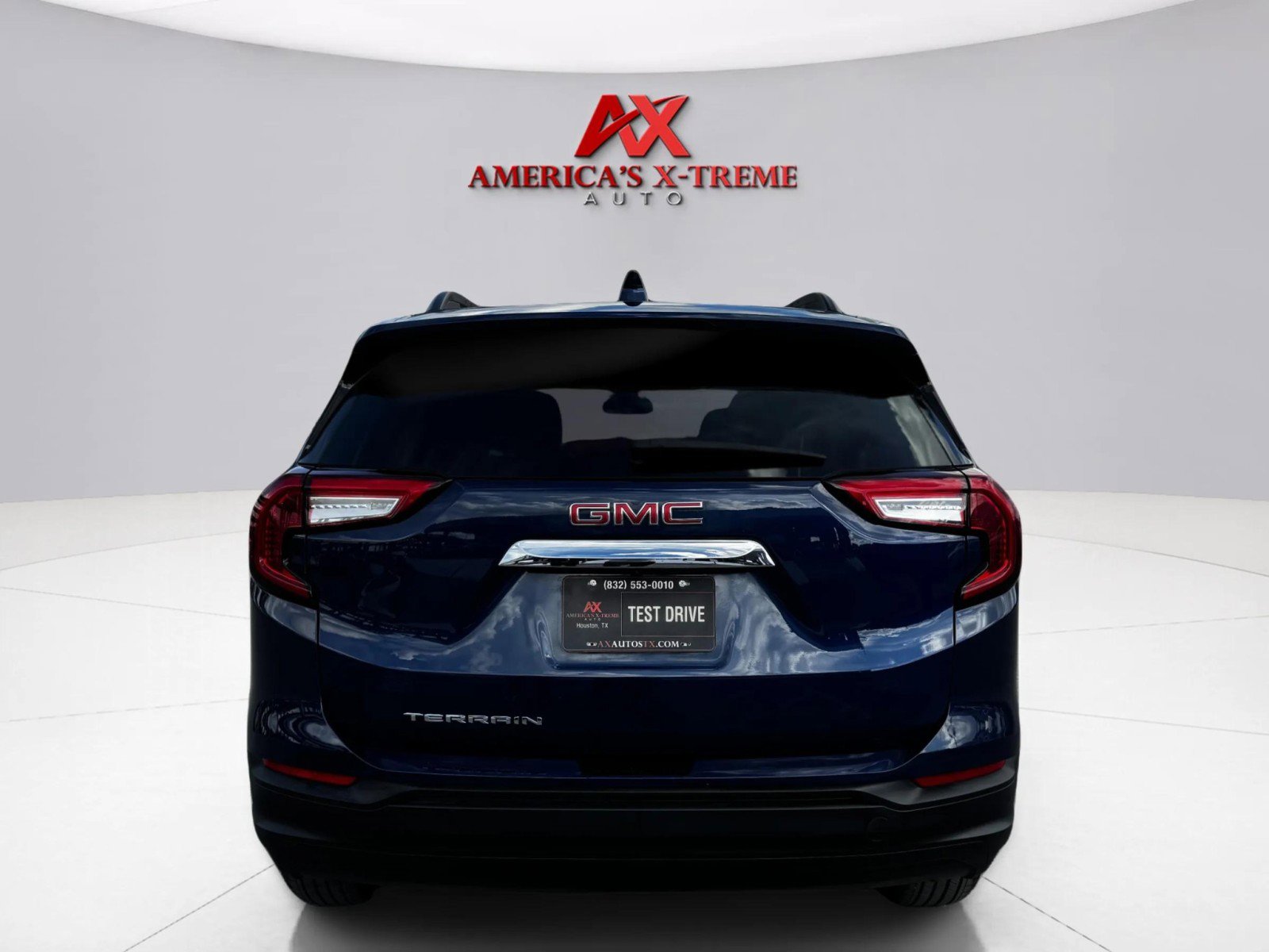 2023 Gmc Terrain SLE photo 4