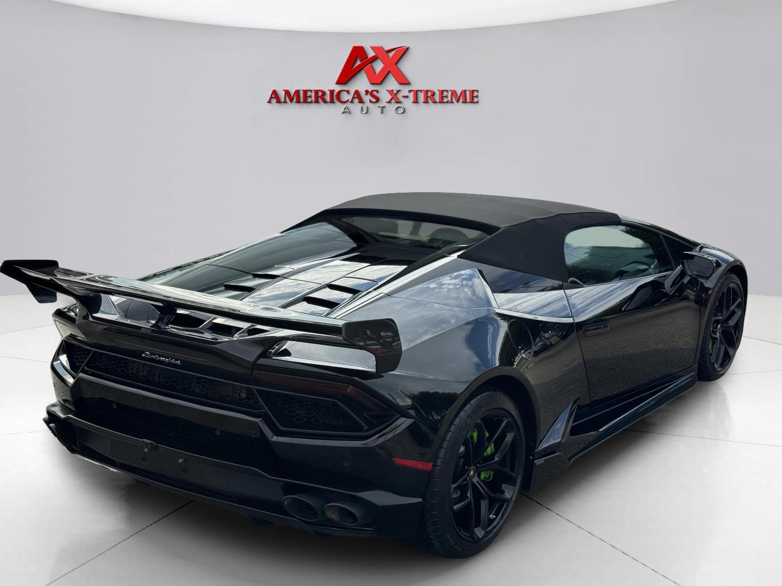 2018 Lamborghini Huracan Base - Photo 13