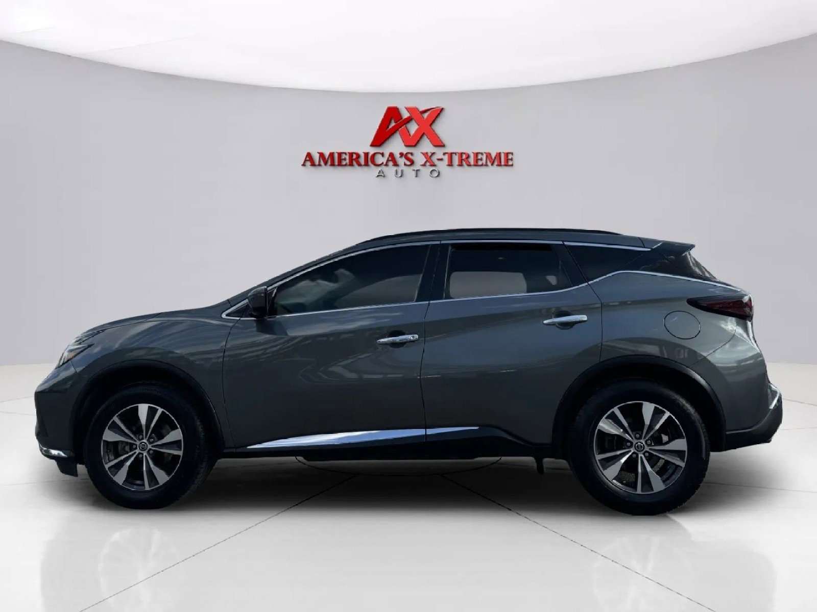 2020 Nissan Murano SV photo 2