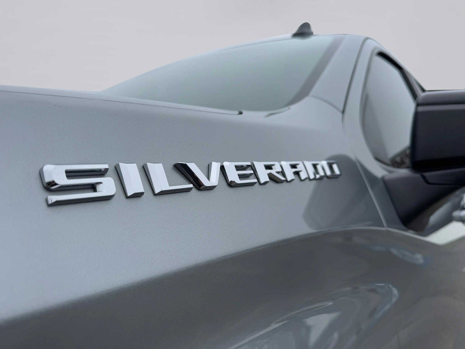 2023 Chevrolet Silverado 1500 RST - Photo 16