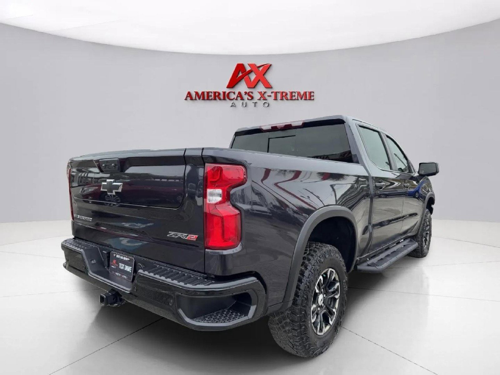 2024 Chevrolet Silverado 1500 ZR2 - Photo 5