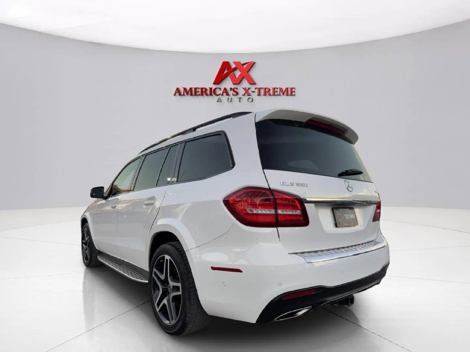 2018 Mercedes Benz GLS 550 photo 3