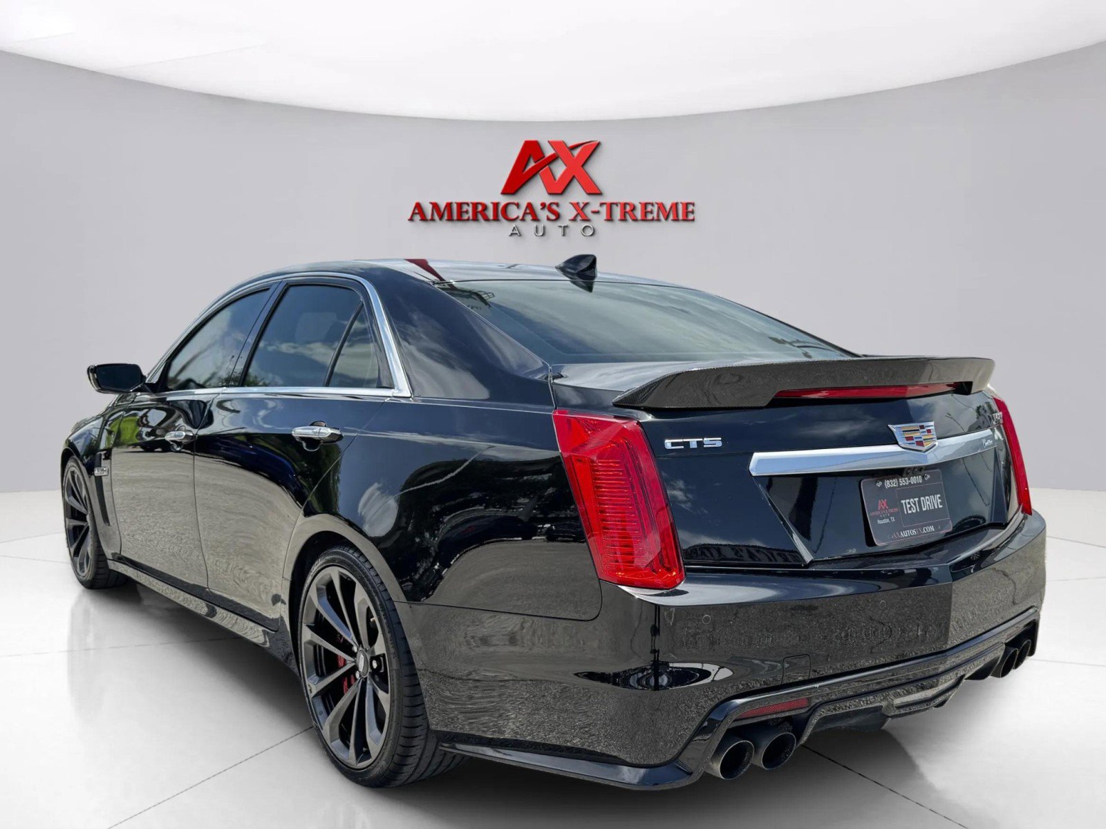 2019 Cadillac CTS photo 3