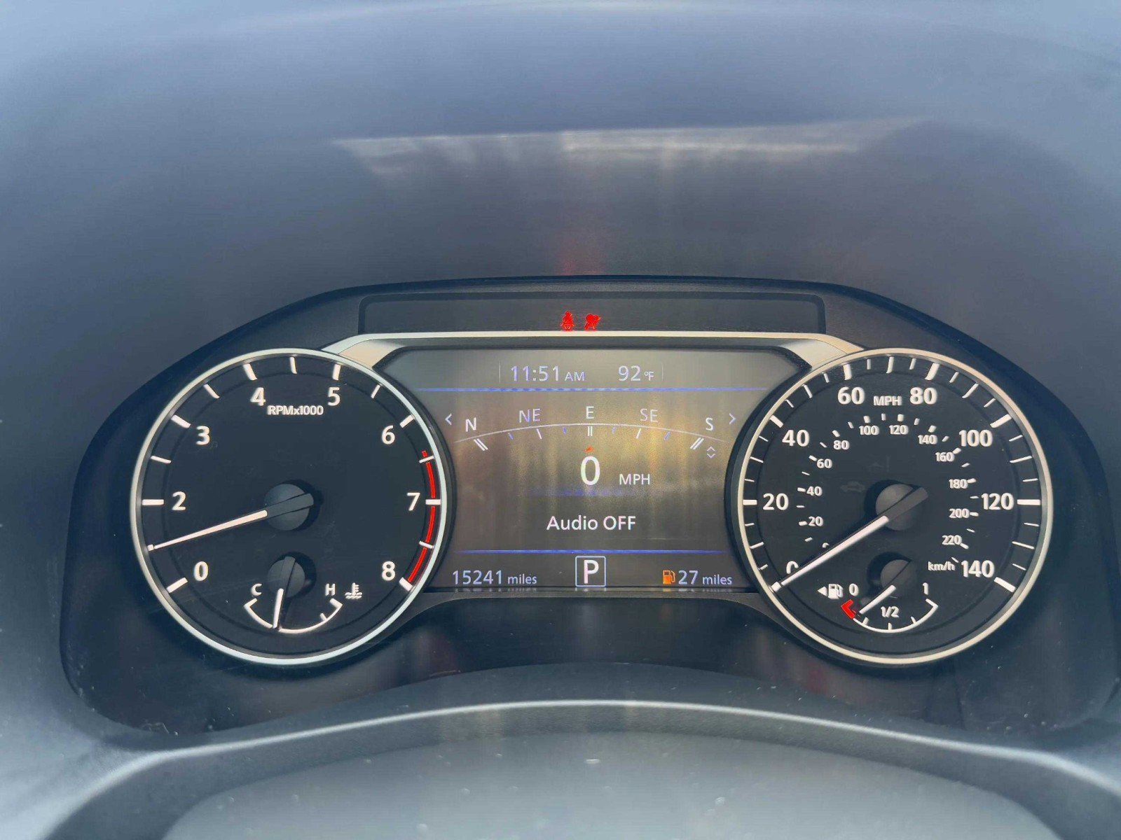 2023 Nissan Altima 2.5 SR photo 4