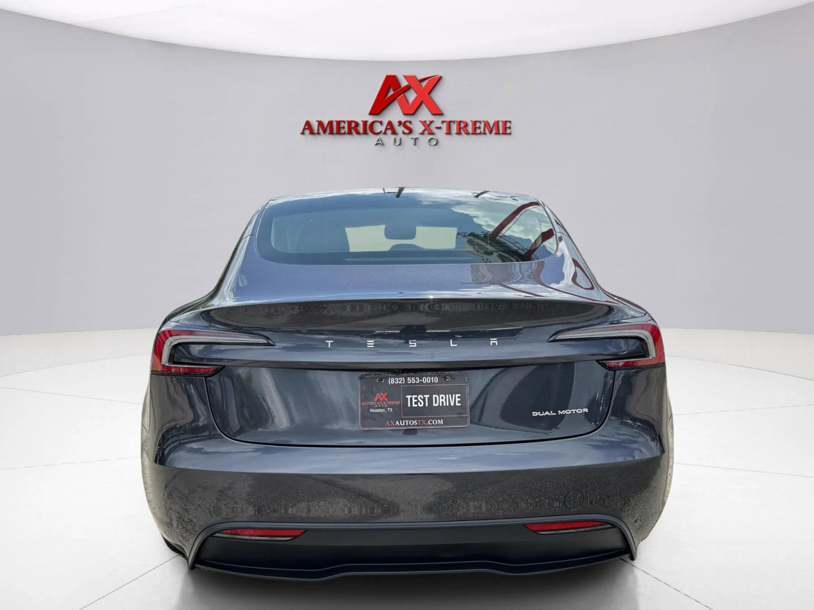 2024 Tesla Model 3 Long Range photo 4