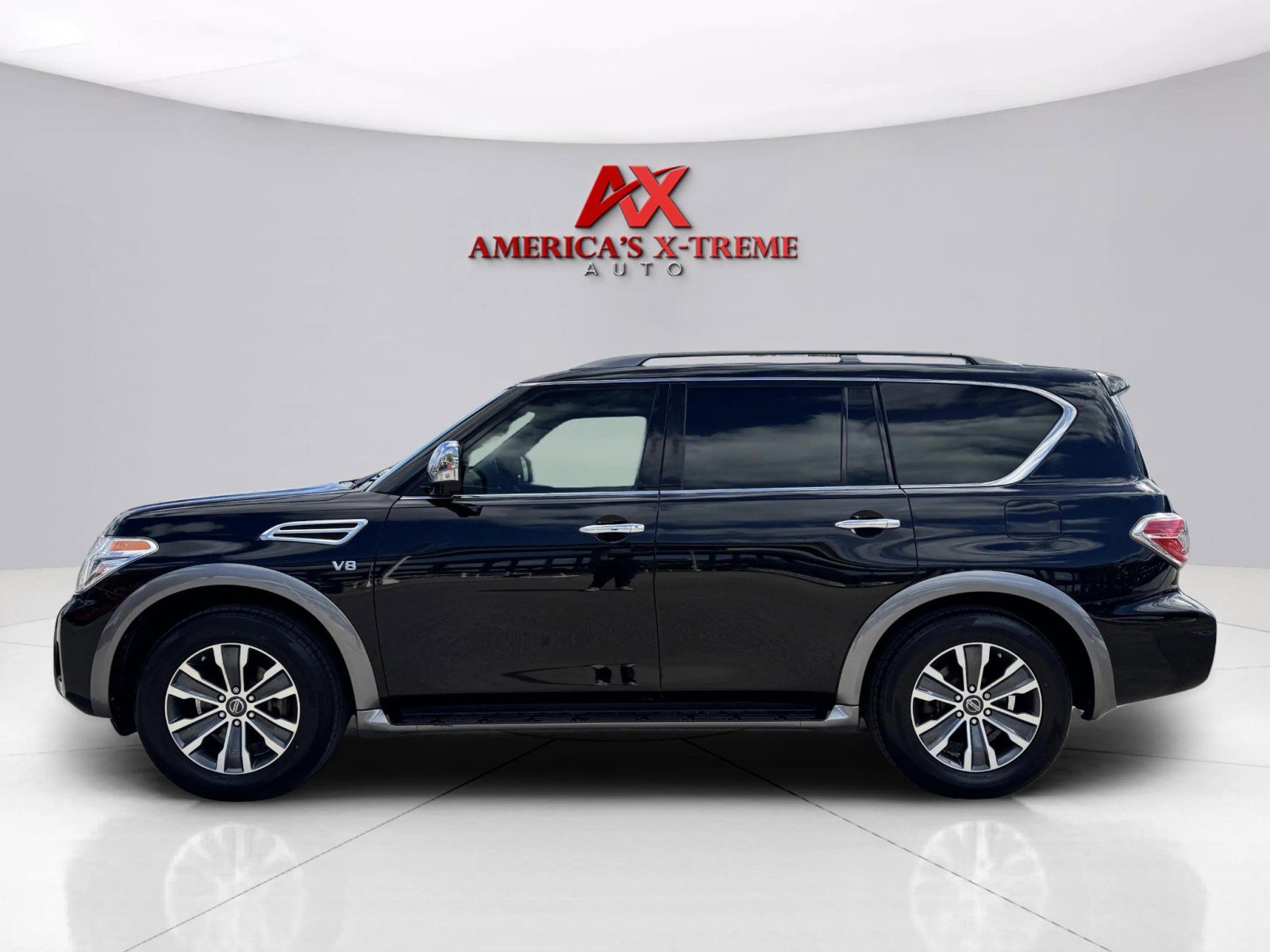 2019 Nissan Armada SL photo 2