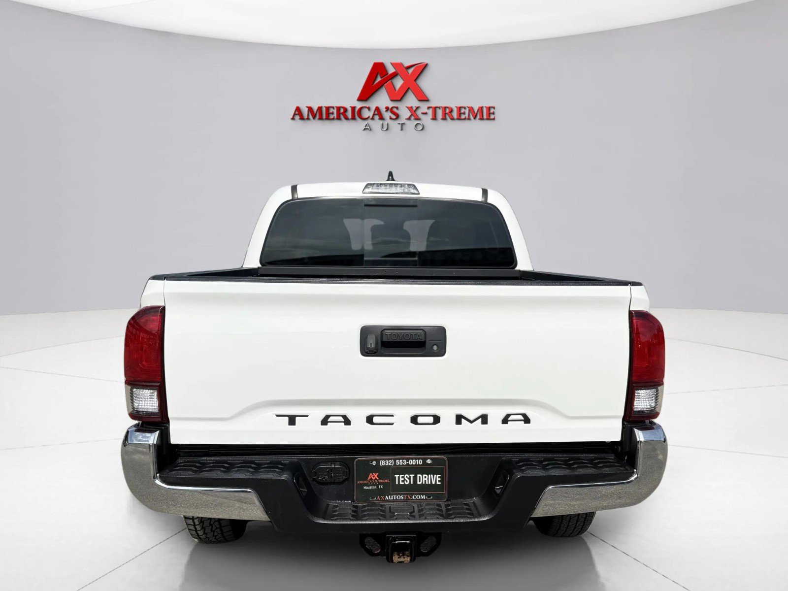 2022 Toyota Tacoma SR5 V6 photo 4