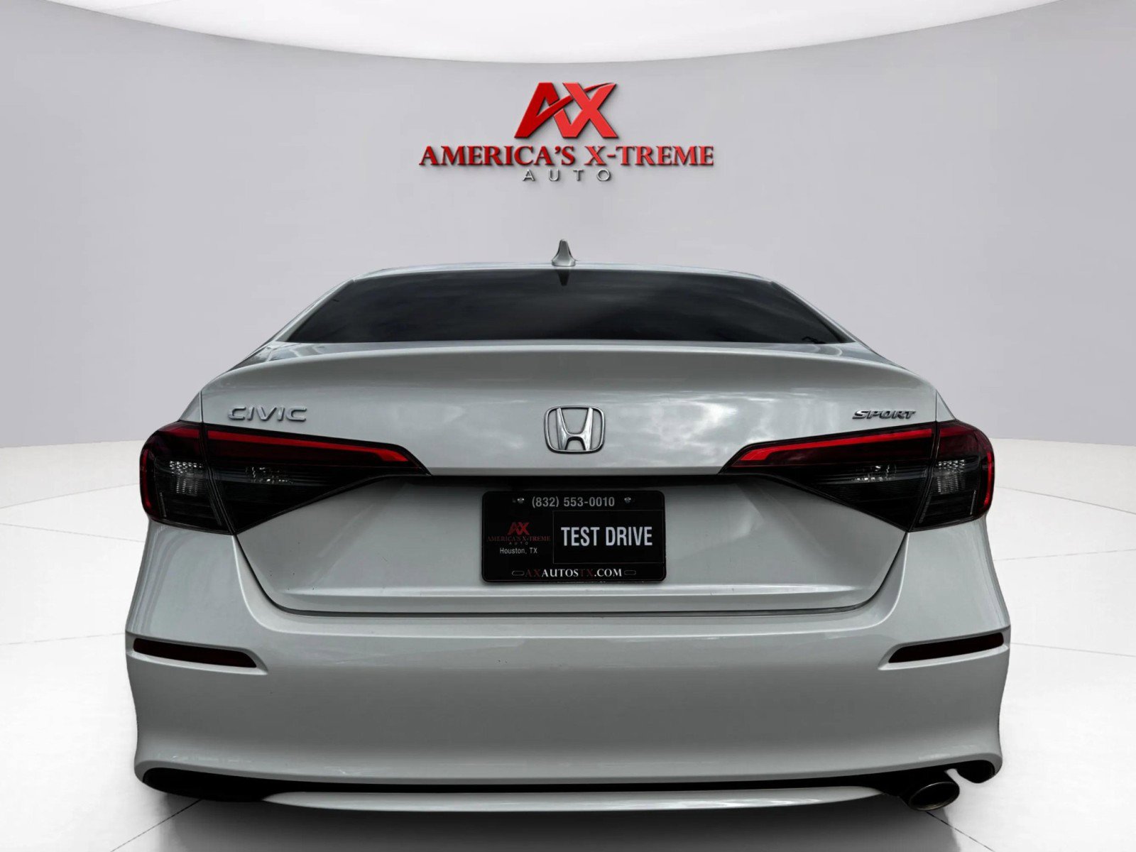 2022 Honda Civic Sport photo 3