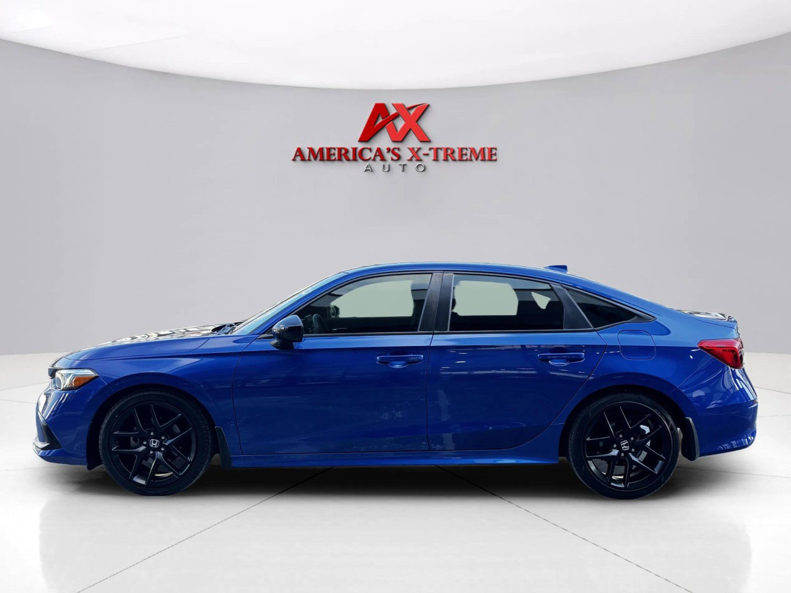 2022 Honda Civic Sport photo 2