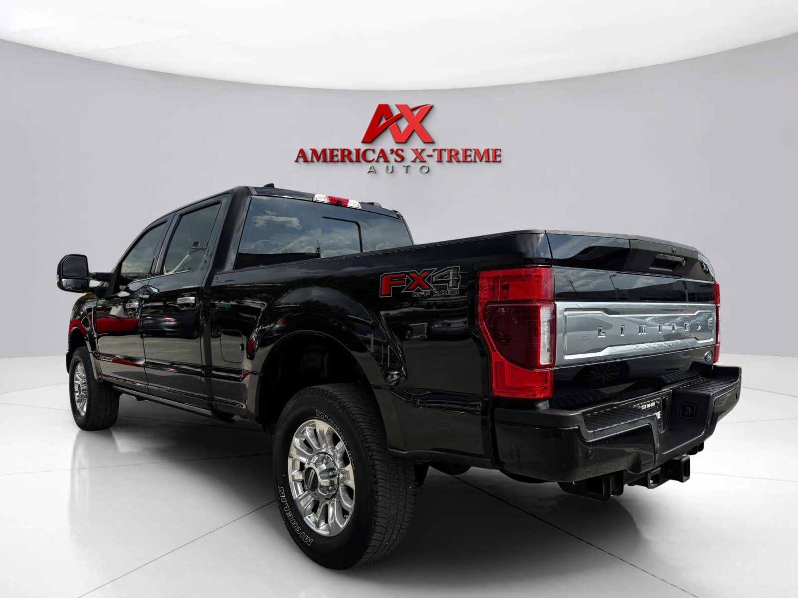 2021 Ford F-350 XL photo 2