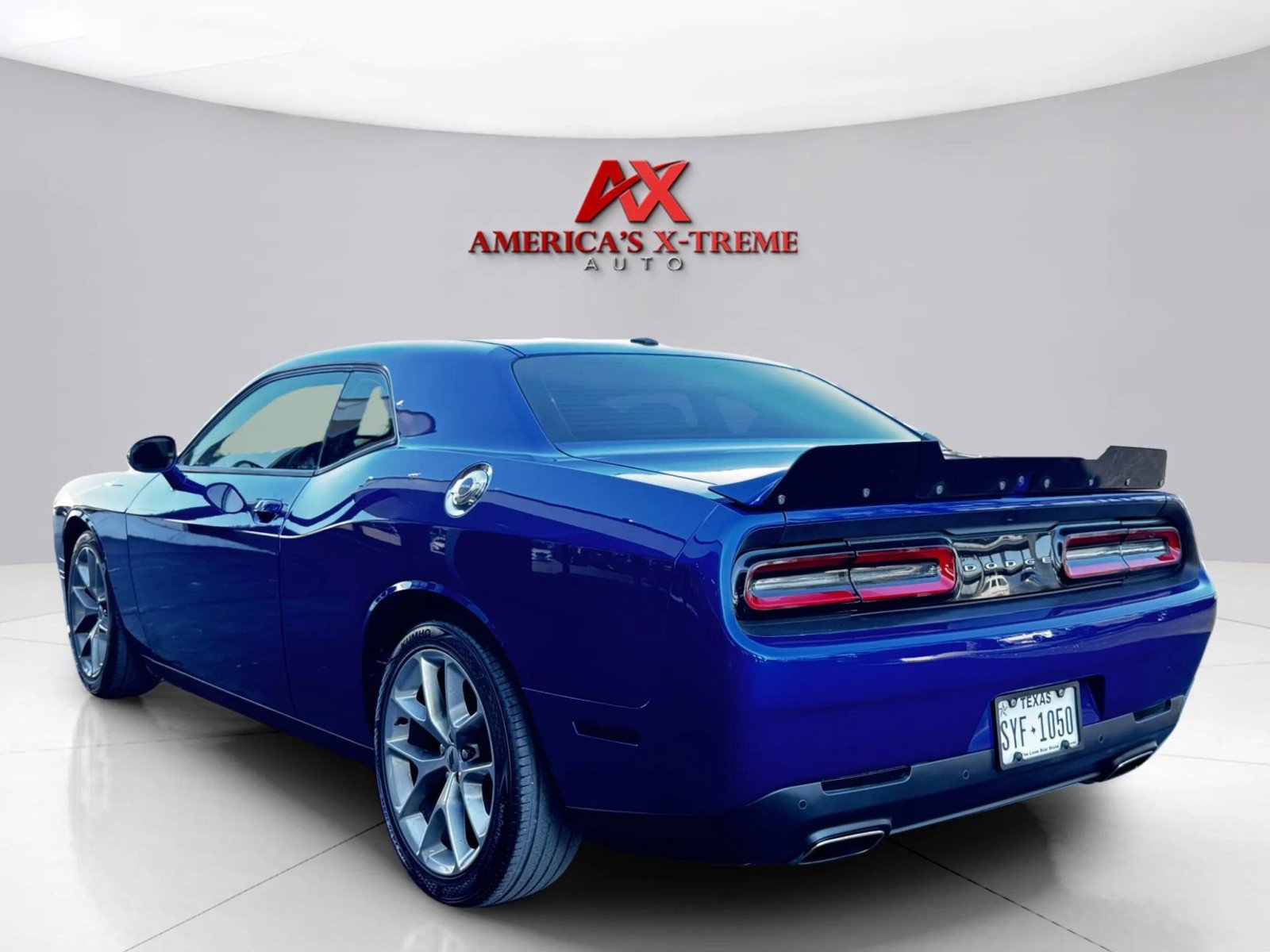 2021 Dodge Challenger GT photo 3