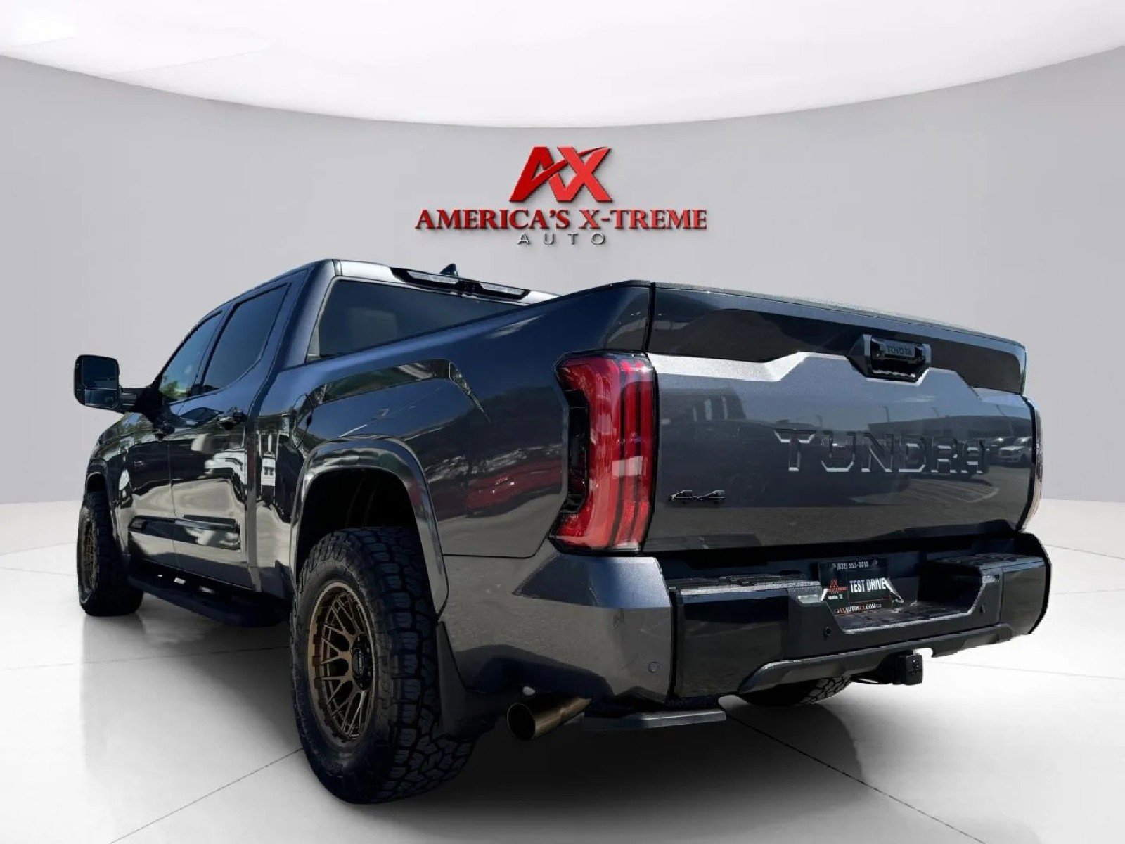 2023 Toyota Tundra 1794 Edition photo 3