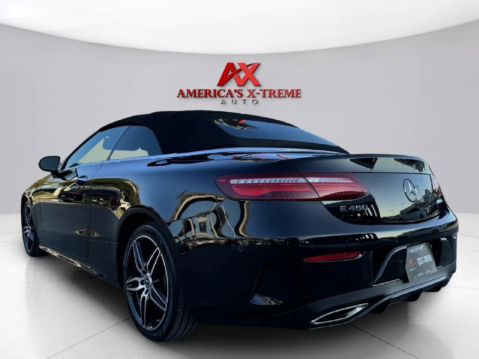2020 Mercedes Benz E 450 photo 3