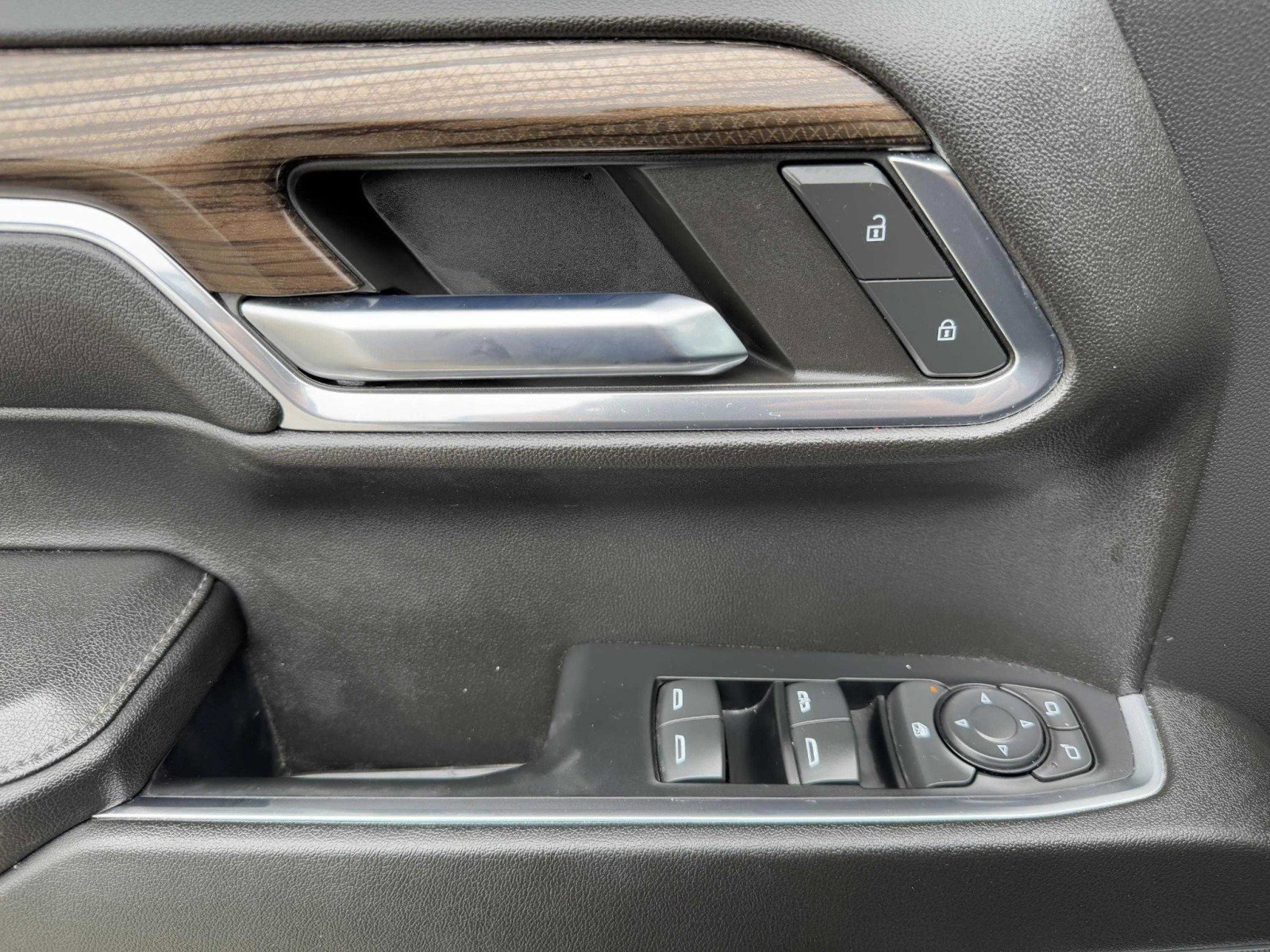 2023 Chevrolet Silverado 1500 RST - Photo 22