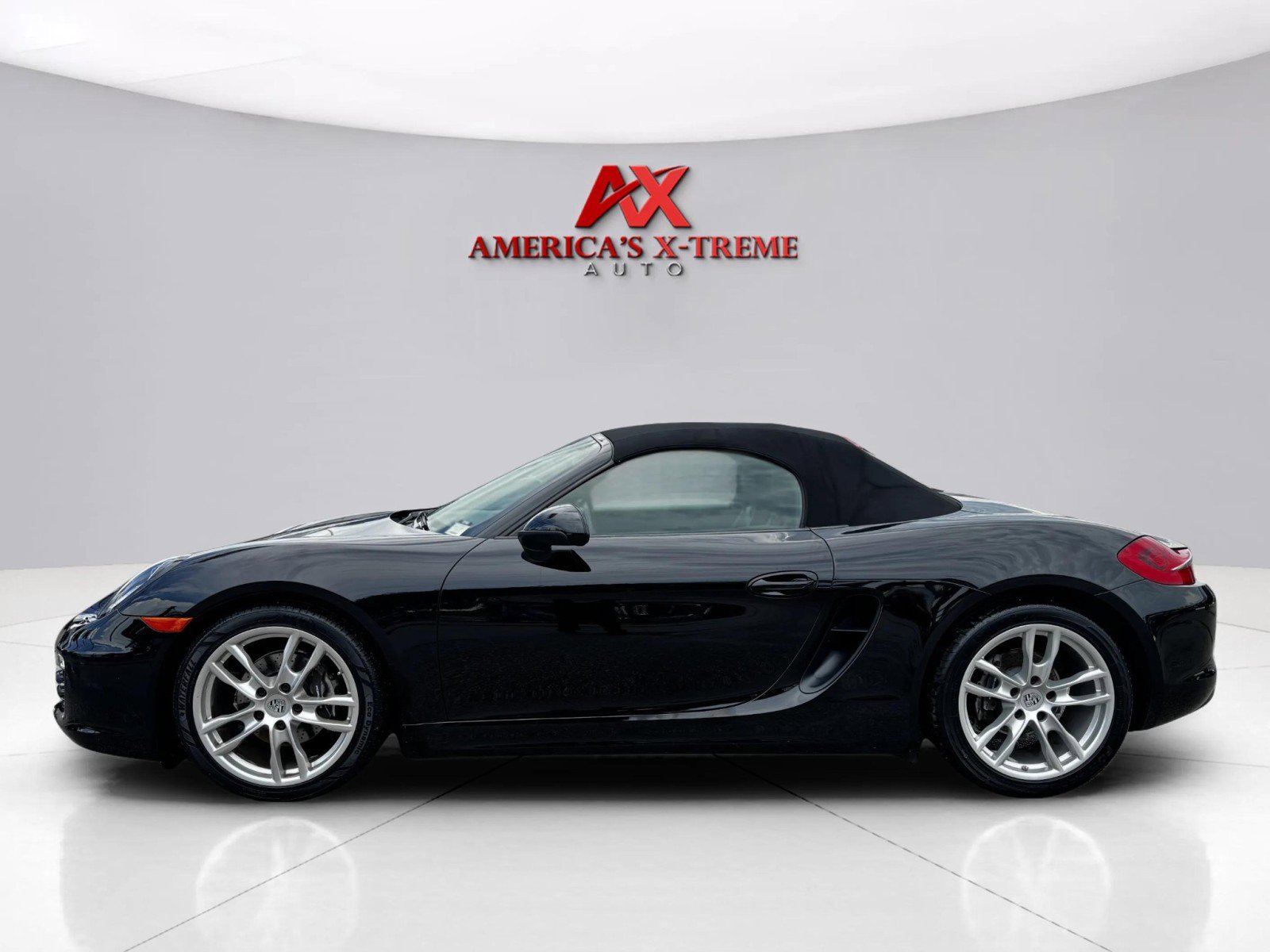 2013 Porsche Boxster photo 2