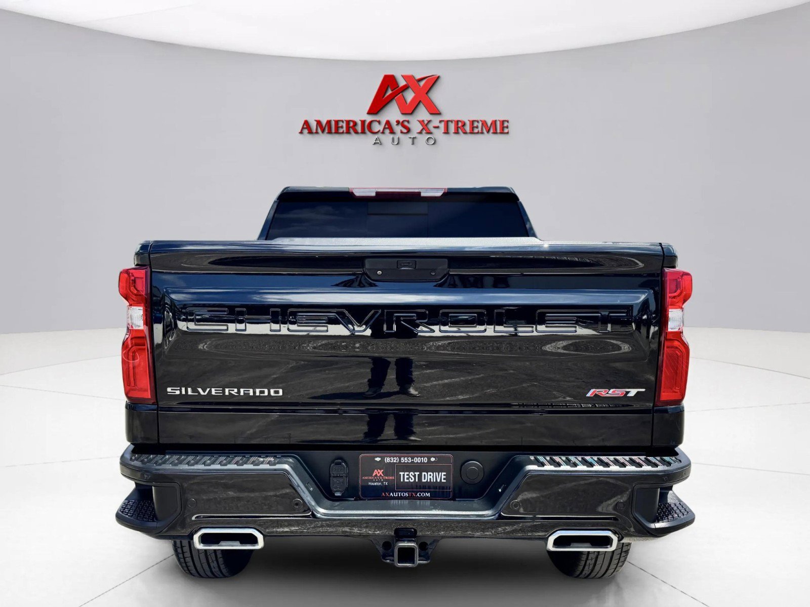 2021 Chevrolet Silverado 1500 RST photo 4