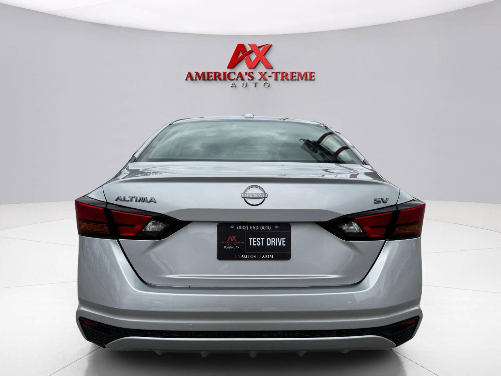 2023 Nissan Altima 2.5 SV photo 4