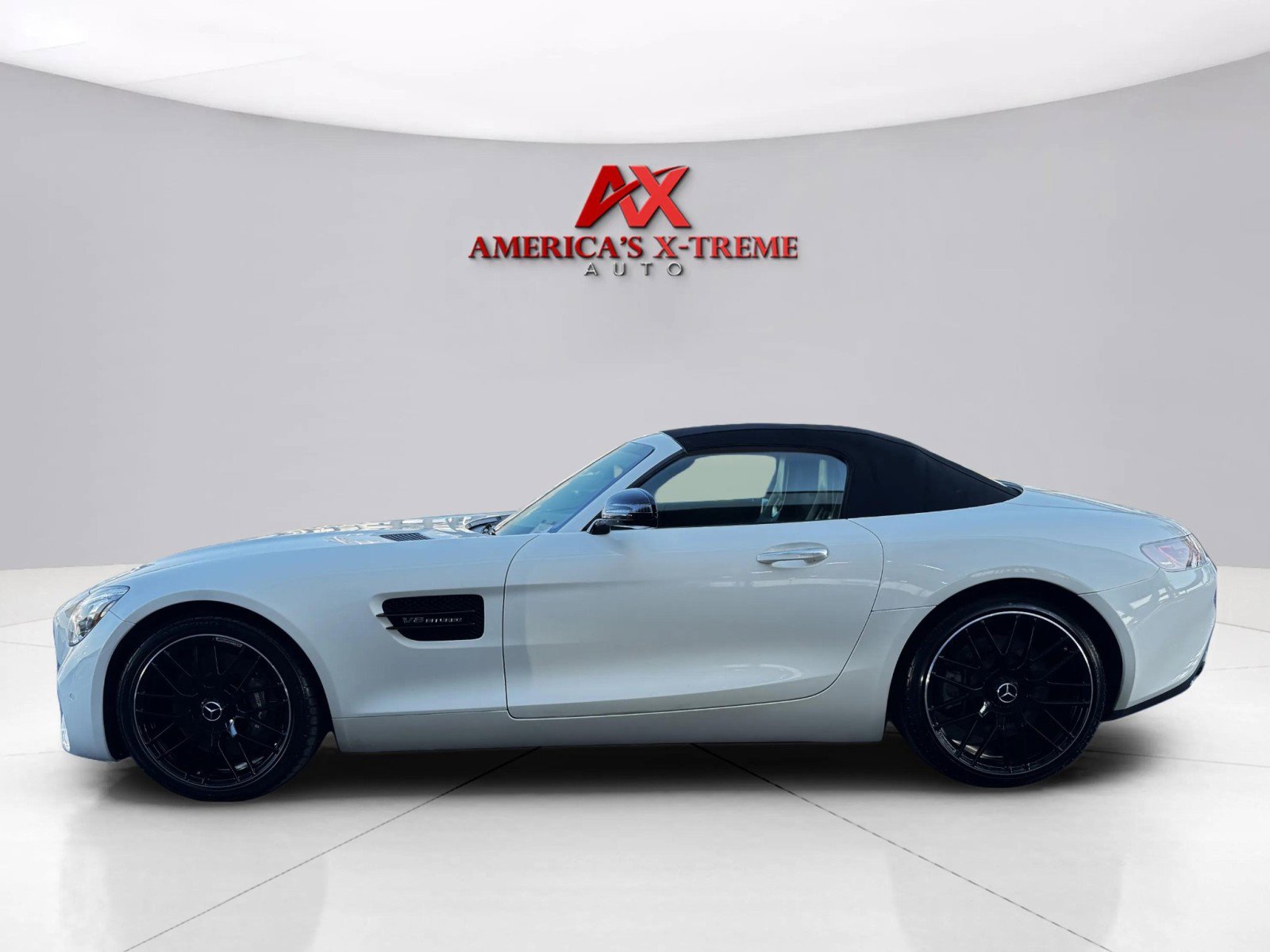 2018 Mercedes Benz AMG GT GT photo 3