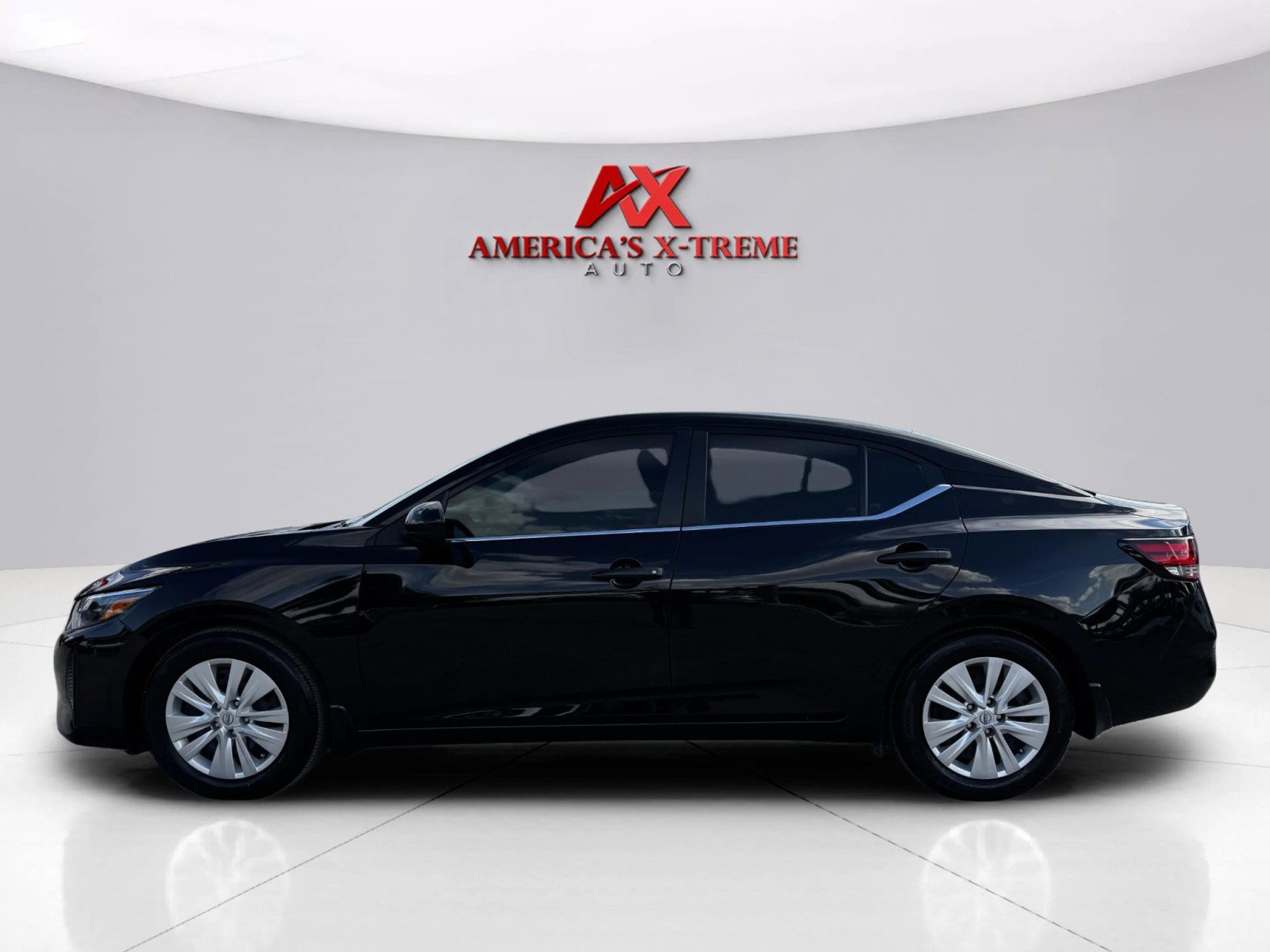 2025 Nissan Sentra S photo 2