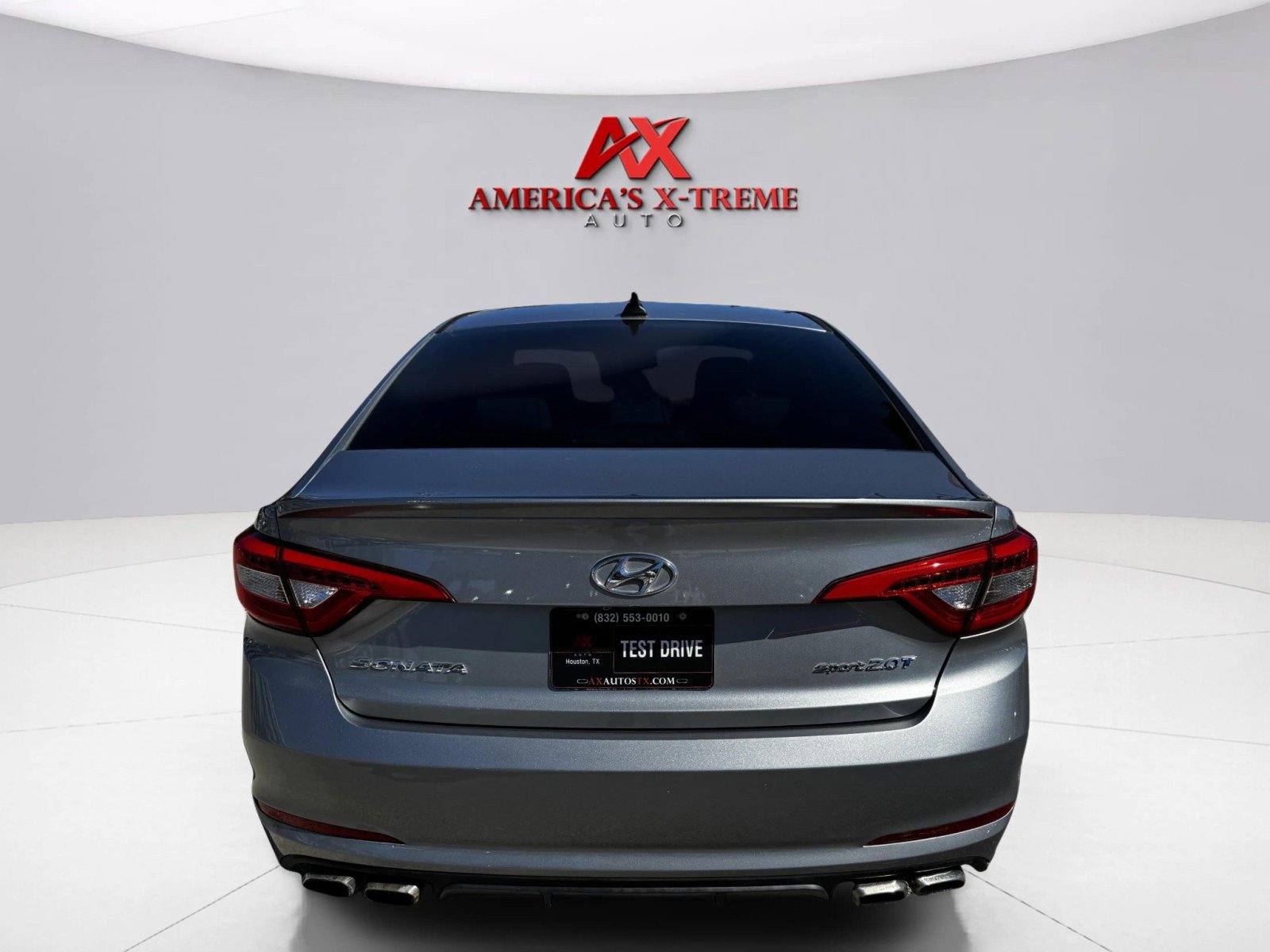 2015 Hyundai Sonata Sport 2.0T photo 4