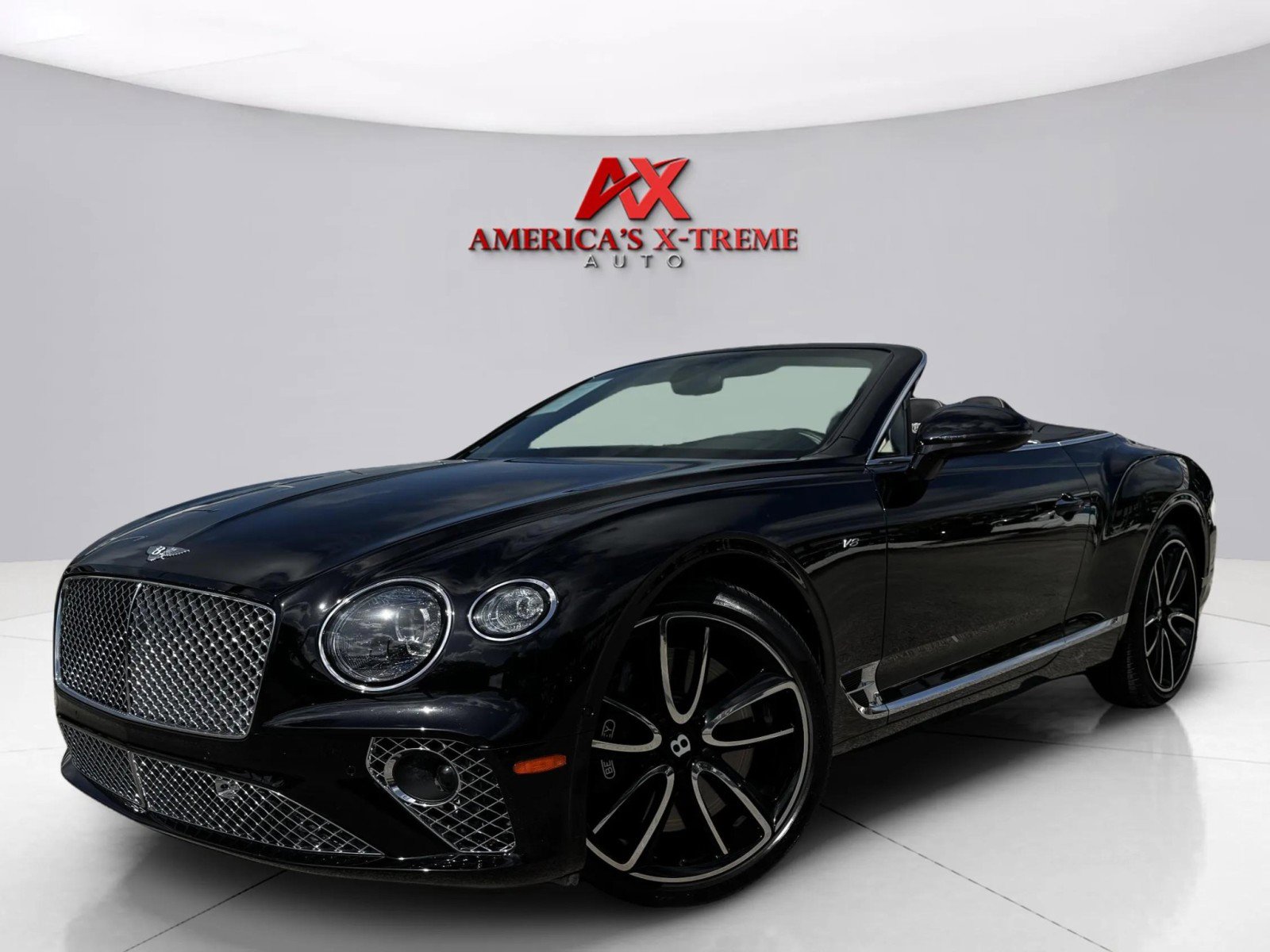 2022 Bentley Continental GT V8 photo 4