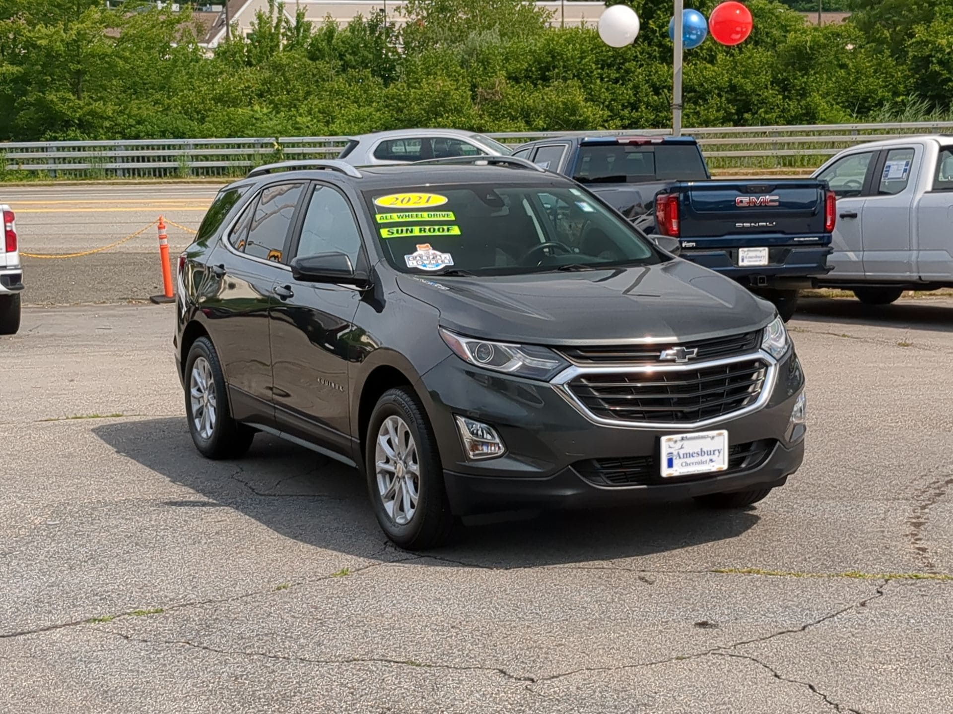 Used 2021 Chevrolet Equinox LT with VIN 3GNAXUEV9ML351825 for sale in Amesbury, MA
