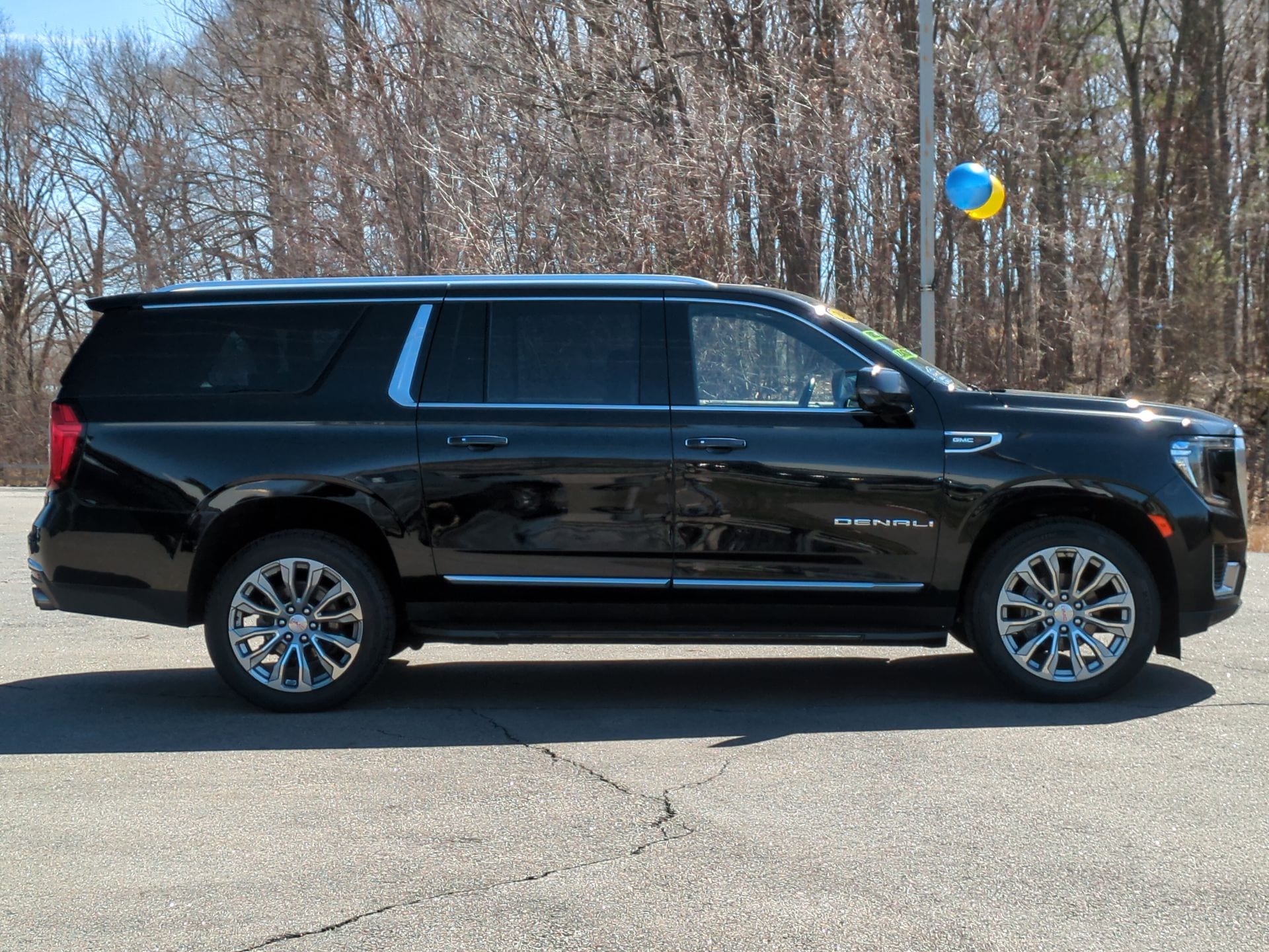 Used 2021 GMC Yukon XL Denali with VIN 1GKS2JKL5MR416549 for sale in Amesbury, MA